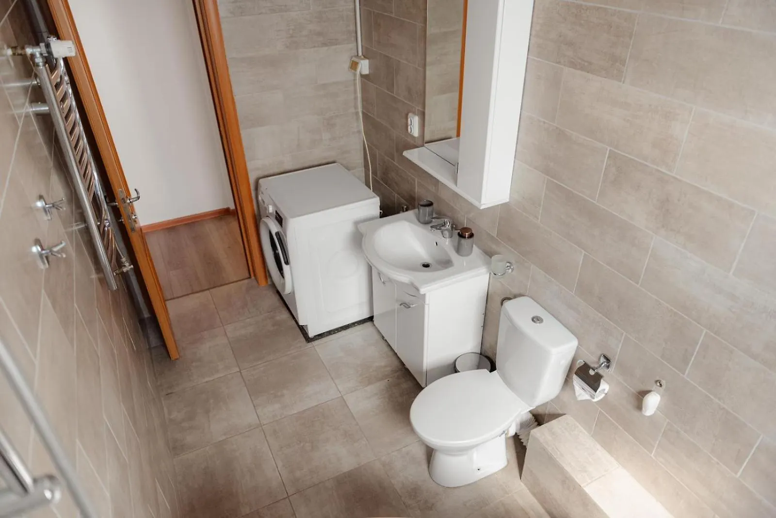 Heart Of Downtown 3 Rooms Apartment Self Check In Bucureşti