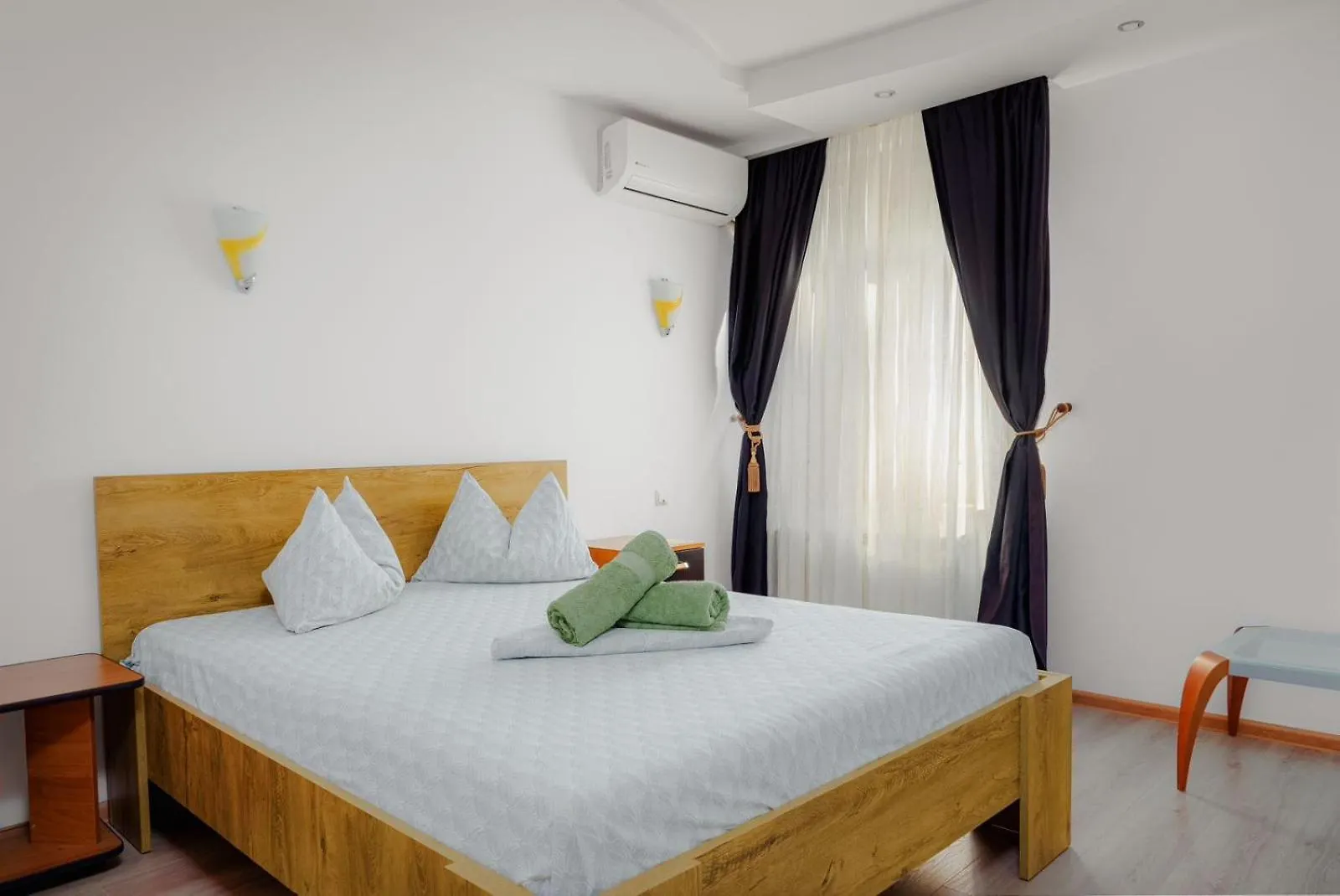 Heart Of Downtown 3 Rooms Apartment Self Check In Bucureşti 0*,  România