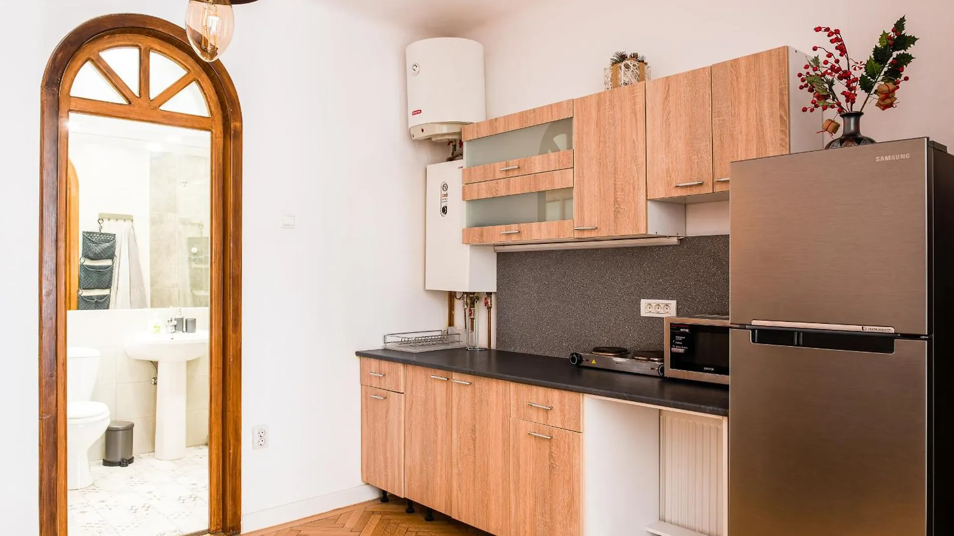 Heart Of Downtown 3 Rooms Apartment Self Check In Bucureşti