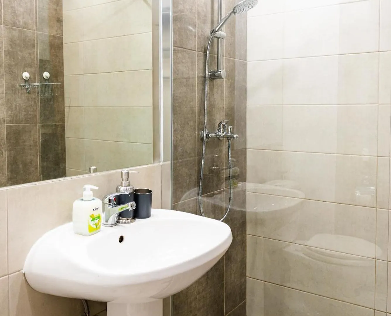 Heart Of Downtown 3 Rooms Apartment Self Check In Bucureşti România